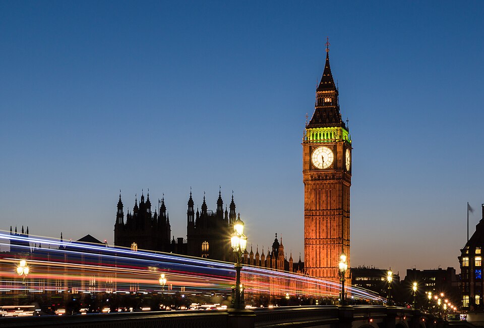 light trails on westminster bridge